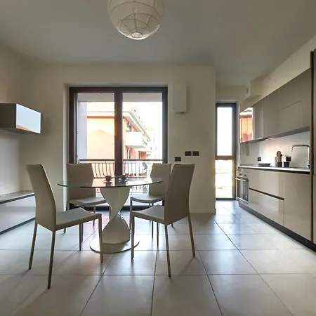 Olimpia Garden Apartment Milan